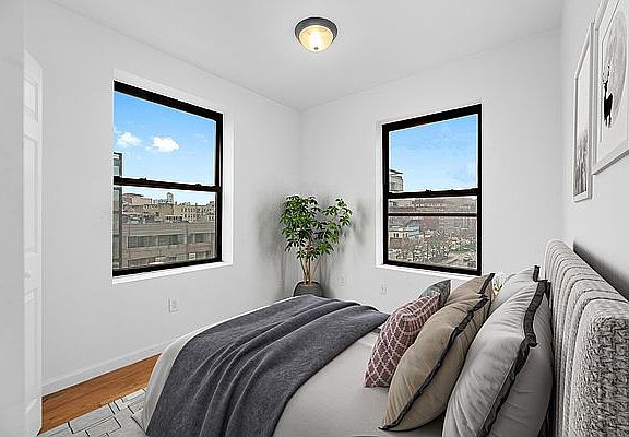 2nd image of 101 Delancey St APT 18