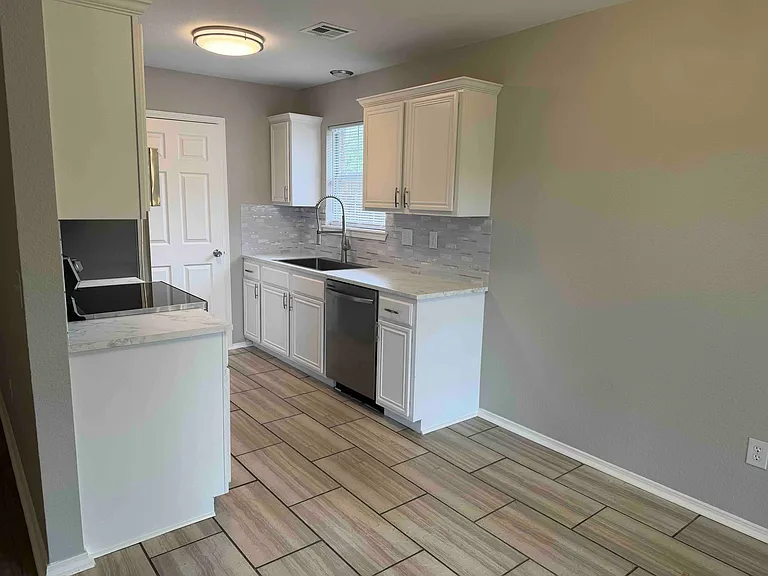 1227 S Camellia Ln — Photo 6