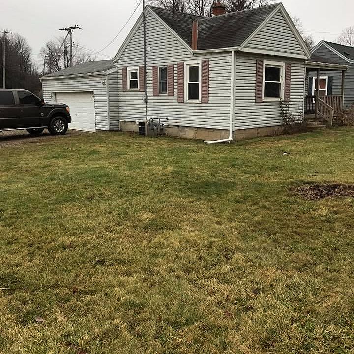 1st image of 1372 Park Ave E