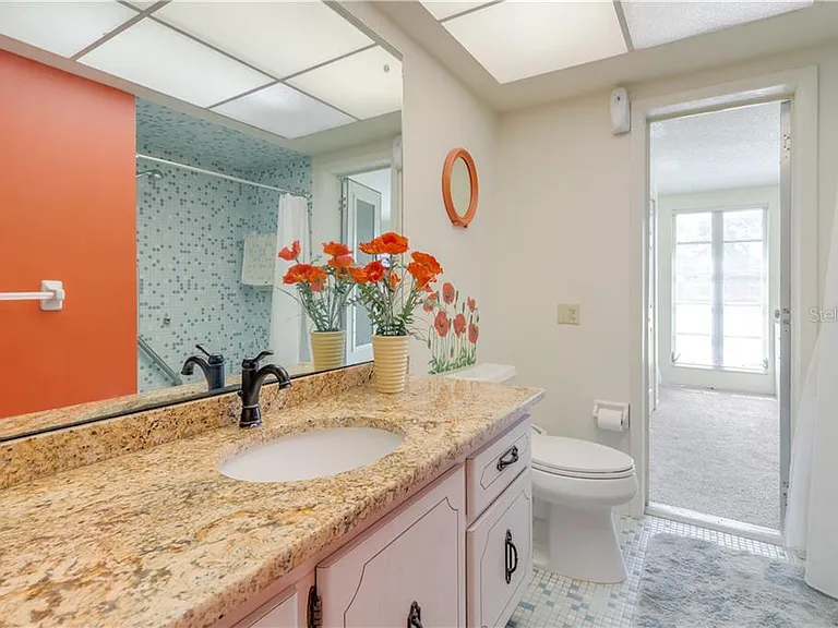 37 Oakland Hills Pl — Photo 29