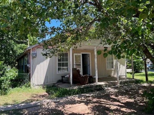 1312 SW 6th St, Lawton, OK 73501