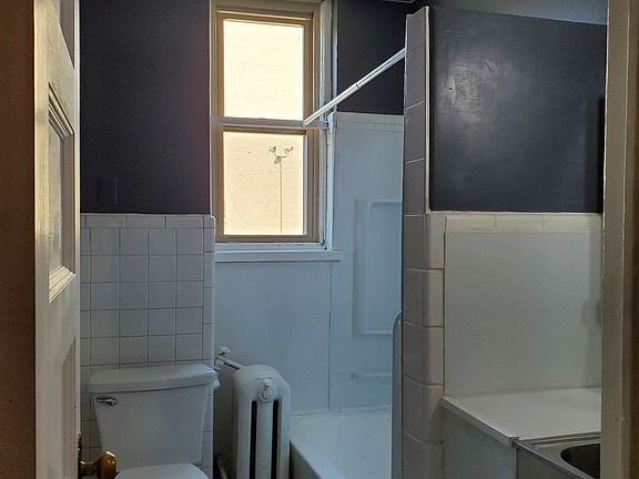 5th image of 707 S 3rd St #224