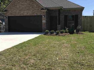 495 W Cora Lee St, Sour Lake, TX 77659