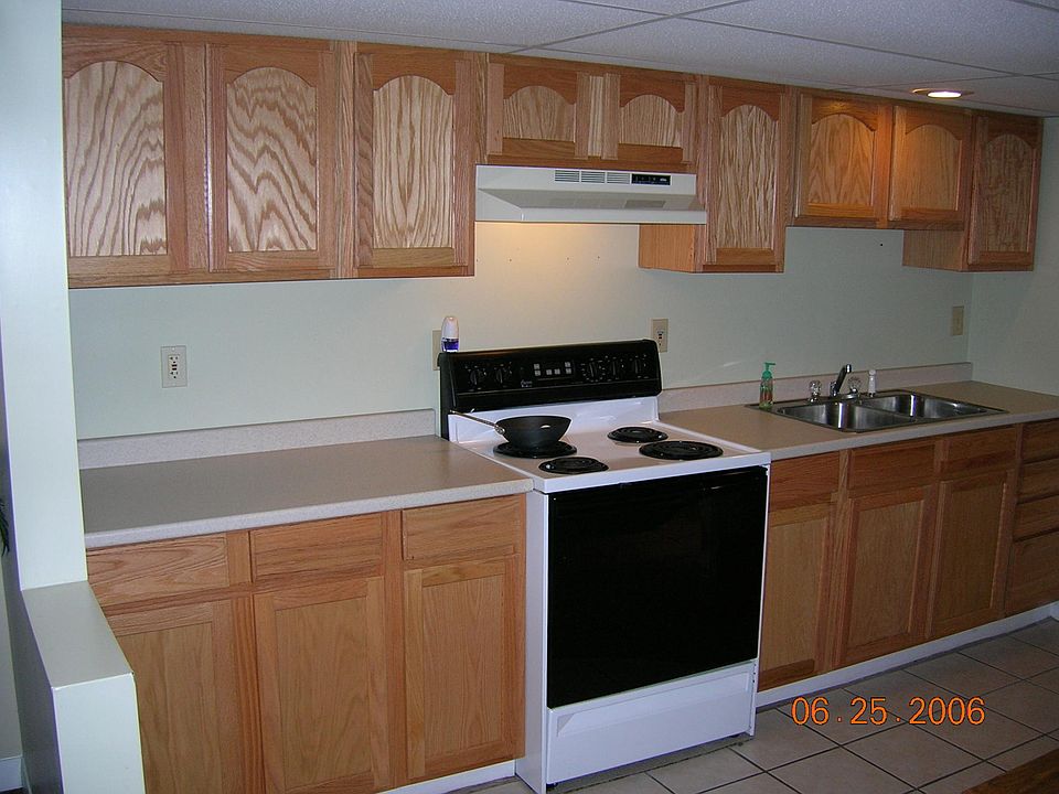 2nd image of 262 Prospect St