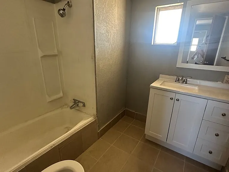 201 Shoshone Ln — Photo 11