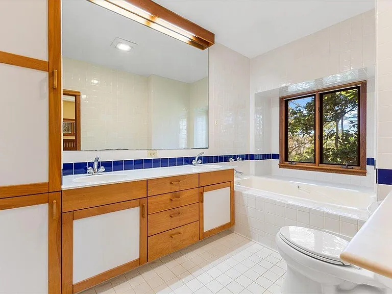 108 Campbell Ln — Photo 12