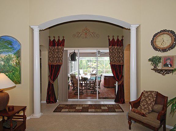 5th image of 10226 Waterside Oaks Dr