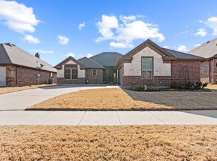 1691 Potomac Dr, Burleson, TX 76028