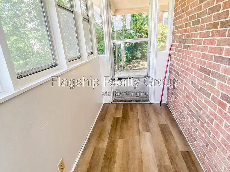 231 Bunche Dr — Photo 35