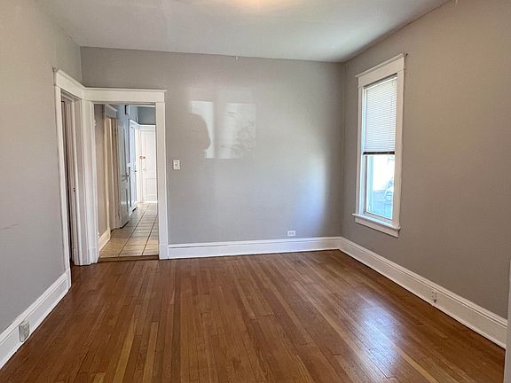 2nd image of 121 Winthrop Ave #1