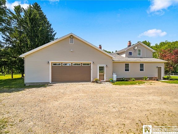 5th image of 4625 Johnson Rd