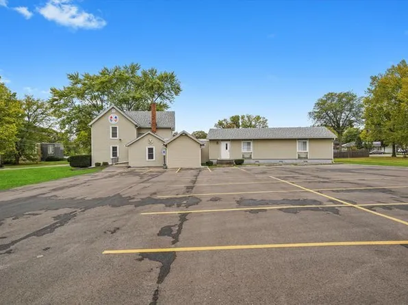 (undisclosed Address), Aurora, IL 60505