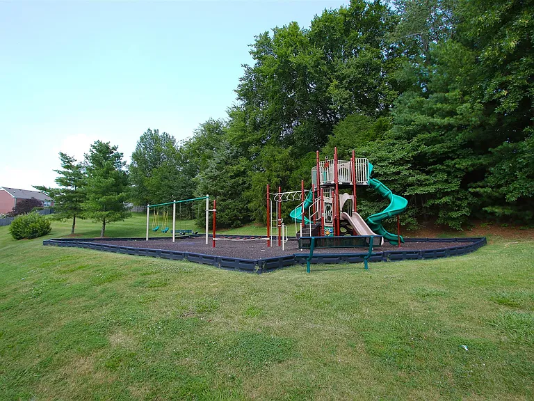 1316 Wolverton Dr — Photo 24