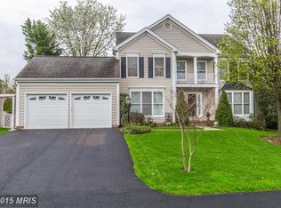 5216 Braywood Dr, Centreville, VA 20120