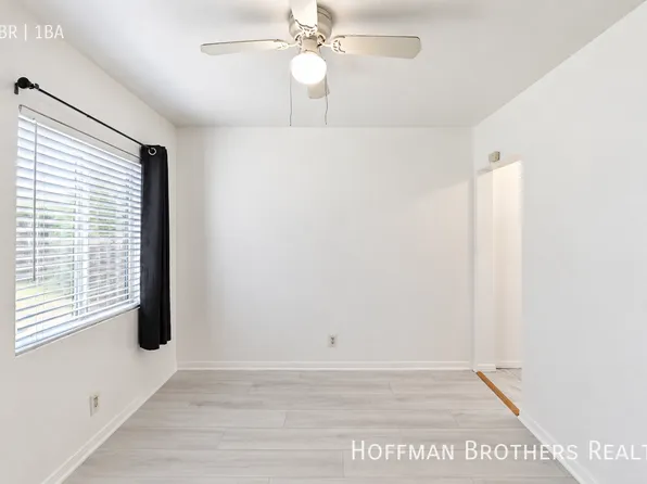 1201 W Imperial Hwy #1205-1/2, Los Angeles, CA 90044