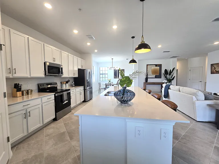 5552 Summit Pointe Cir #103 — Photo 11