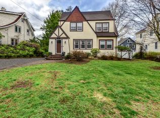 117 Grandview Ave, White Plains, NY 10605