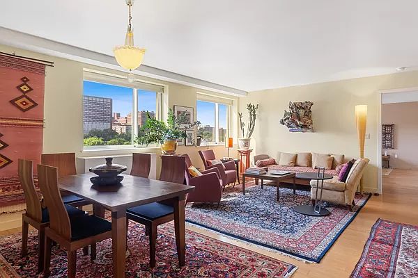 1st image of 301 W 115th St APT 3B