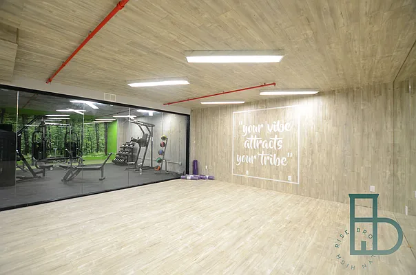 Rented by Brooklyn High Rise LLC | media 39