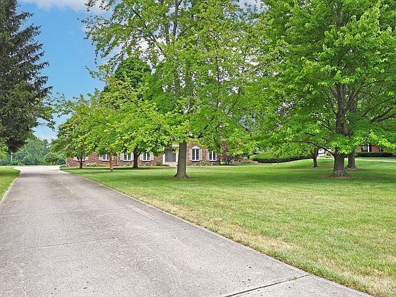 3rd image of 5854 Olympia Fields Ct