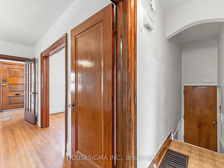 491 Hopewell Ave — Photo 16