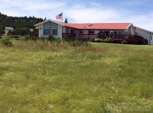 25836 W Bench Rd, John Day, OR 97845