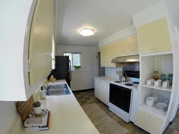 1125 W Carson St, Muncie, IN 47303