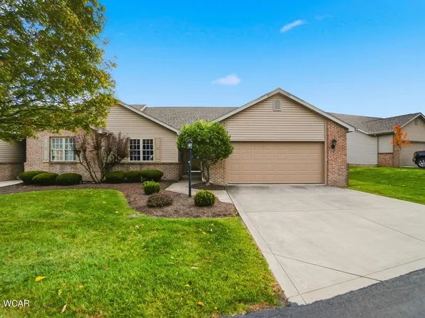 4050 Brookshore Dr, Lima, OH 45801