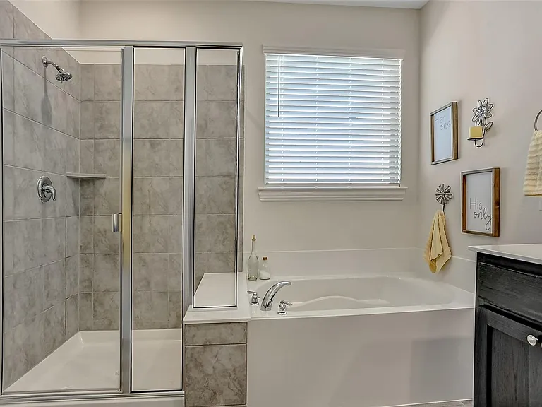 7205 Windy Meadow Dr — Photo 21
