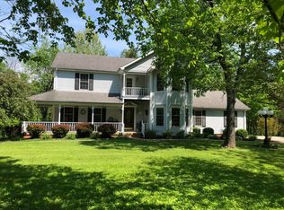 136 Mann Dr, Bardstown, KY 40004