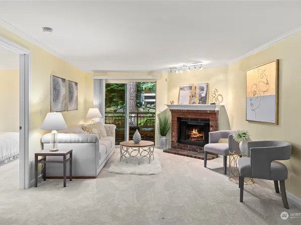 12607 100th Lane NE #L156, Kirkland, WA 98034