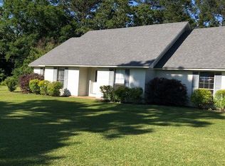 587 Earls Trl NE, Brookhaven, MS 39601