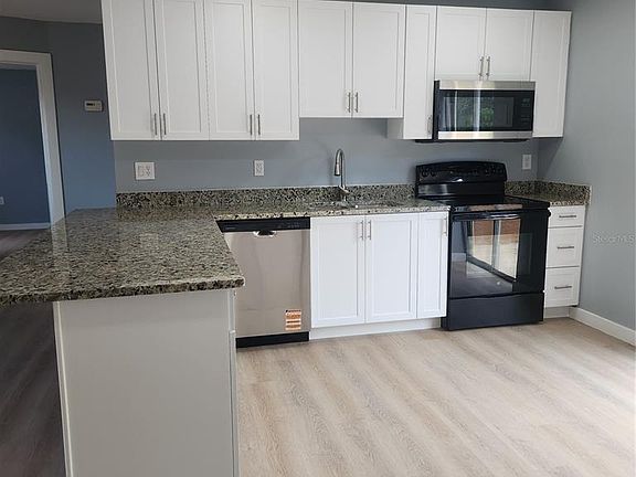 4th image of 12230 SKYLER LANE