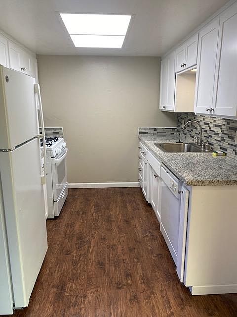 2nd image of 2510 Northrop Ave APT 12