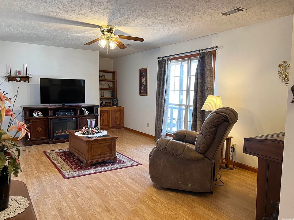 514 Pine St, Perry, AR 72125 MLS 23003443 Zillow