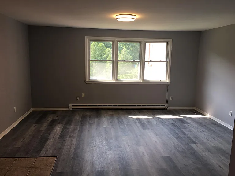 44 Briarwood Ln — Photo 8