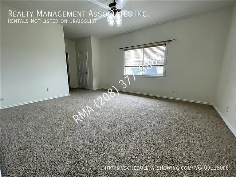 4336 N Chatterton Ave — Photo 10