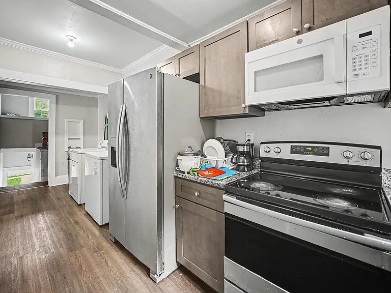 57 Corban Ave SW #C — Photo 6
