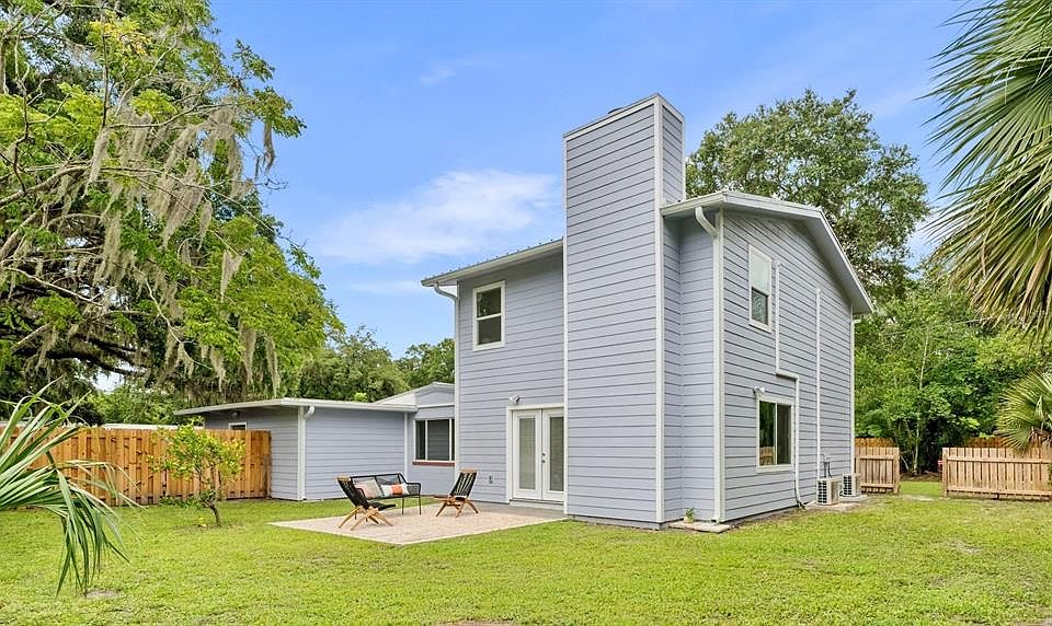 1604 NE 7th St, Gainesville, FL 32609 | Zillow