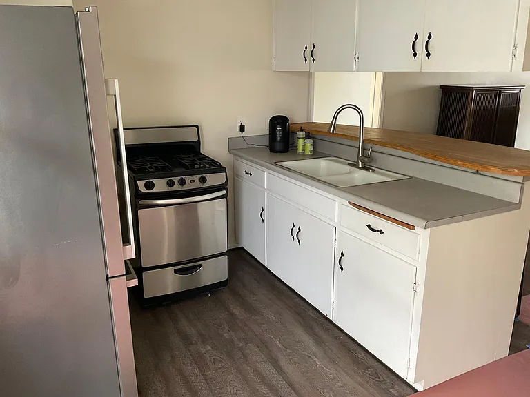 Kitchen with original 1957 cabinets.