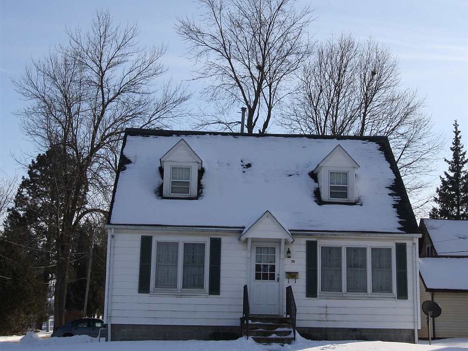 1st image of 708 E Charles St