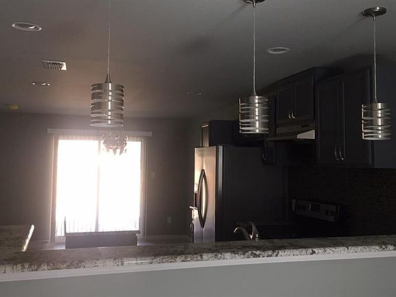 3rd image of 3217 Hanger Ave