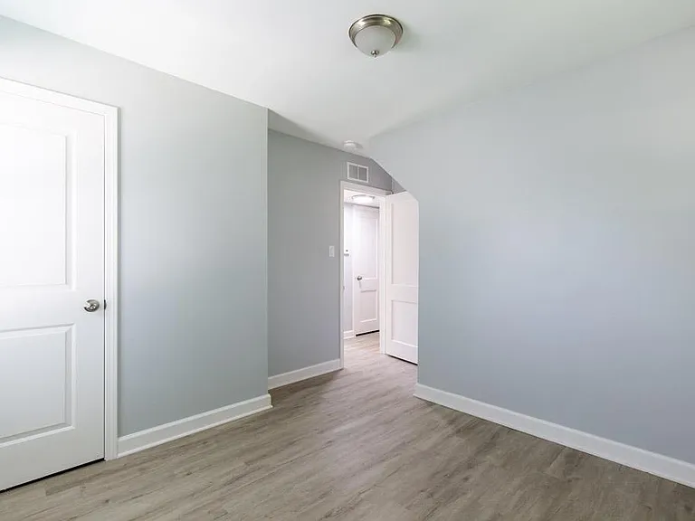 11665 Norborne — Photo 13