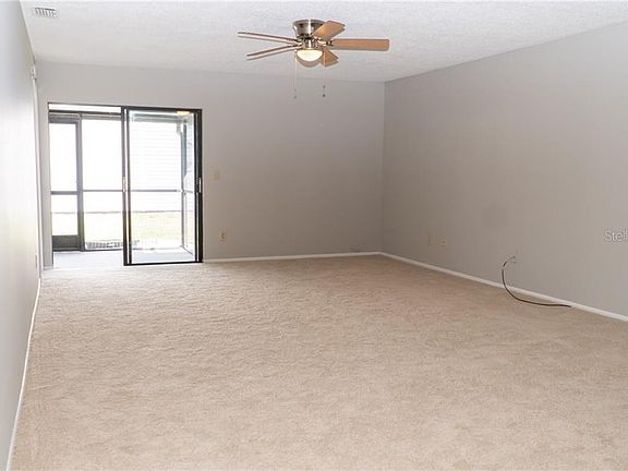 5th image of 5301 Ladywell Ct #5301