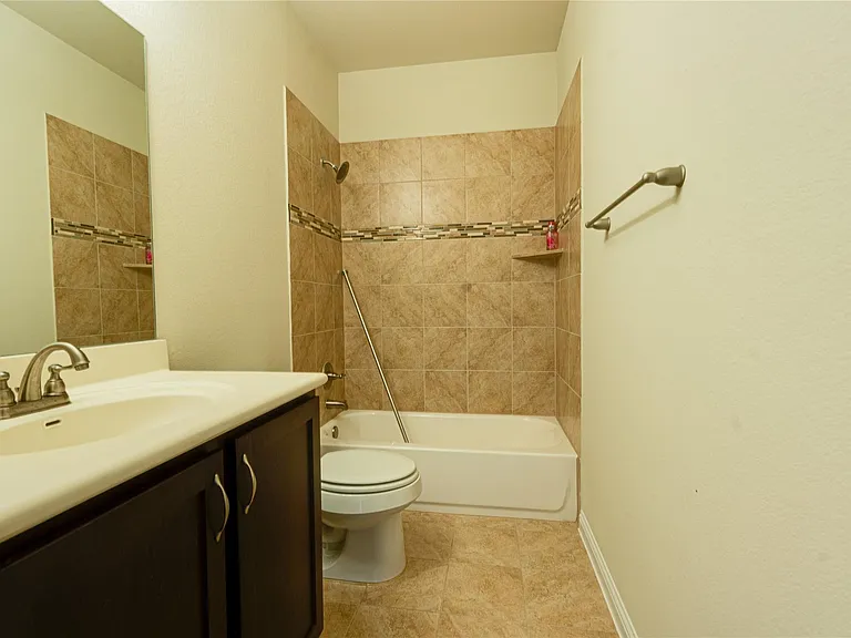 9301 Ivalenes Hope Dr — Photo 19