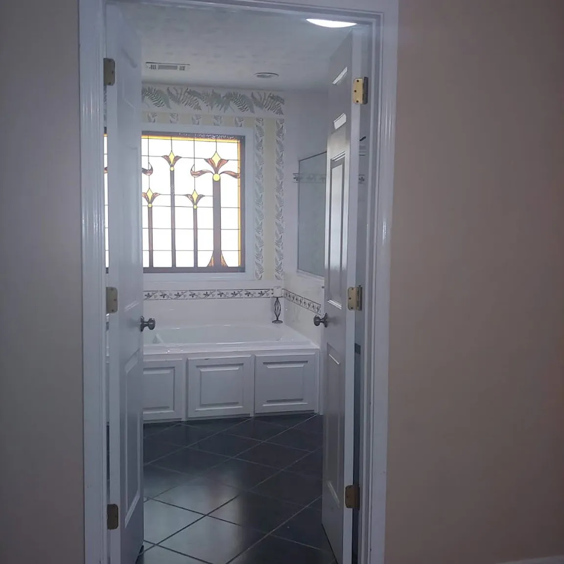 1 bed, $1,200 — Photo 2