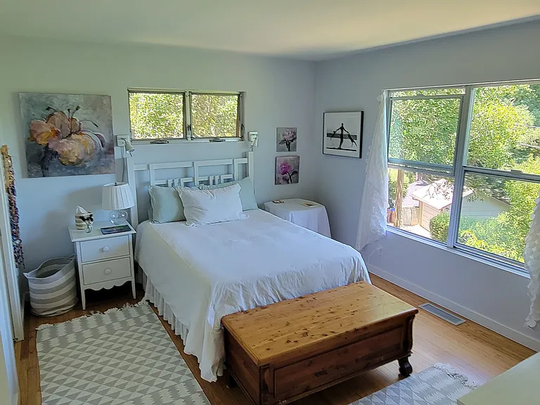40 Birch St — Photo 10