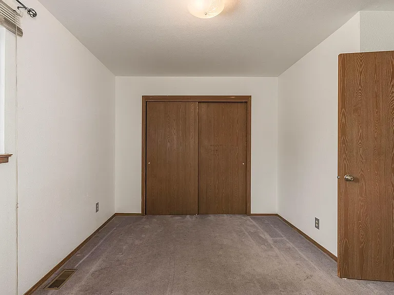 5511 Windflower Cir #B — Photo 15