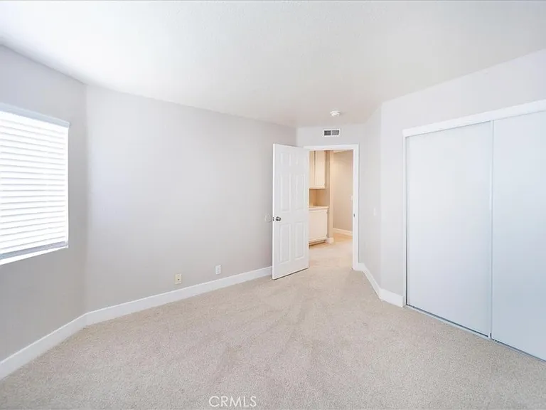 24687 New Haven Dr — Photo 29