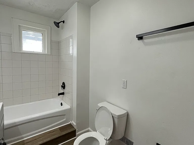 1663 S 4th St #1663 — Photo 4
